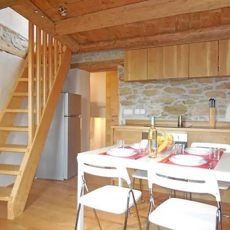 Apartment Stone House *