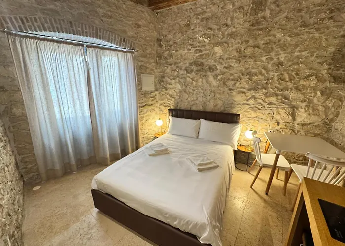 Stone House 아파트